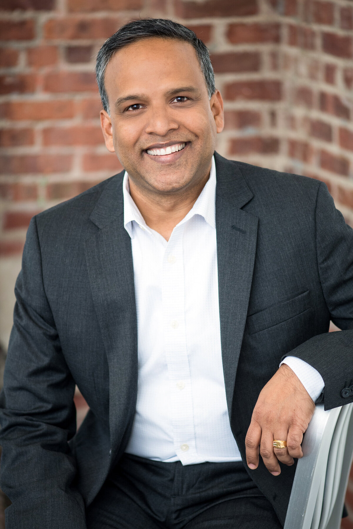 ct-modern-corporate-headshot-photographer-1