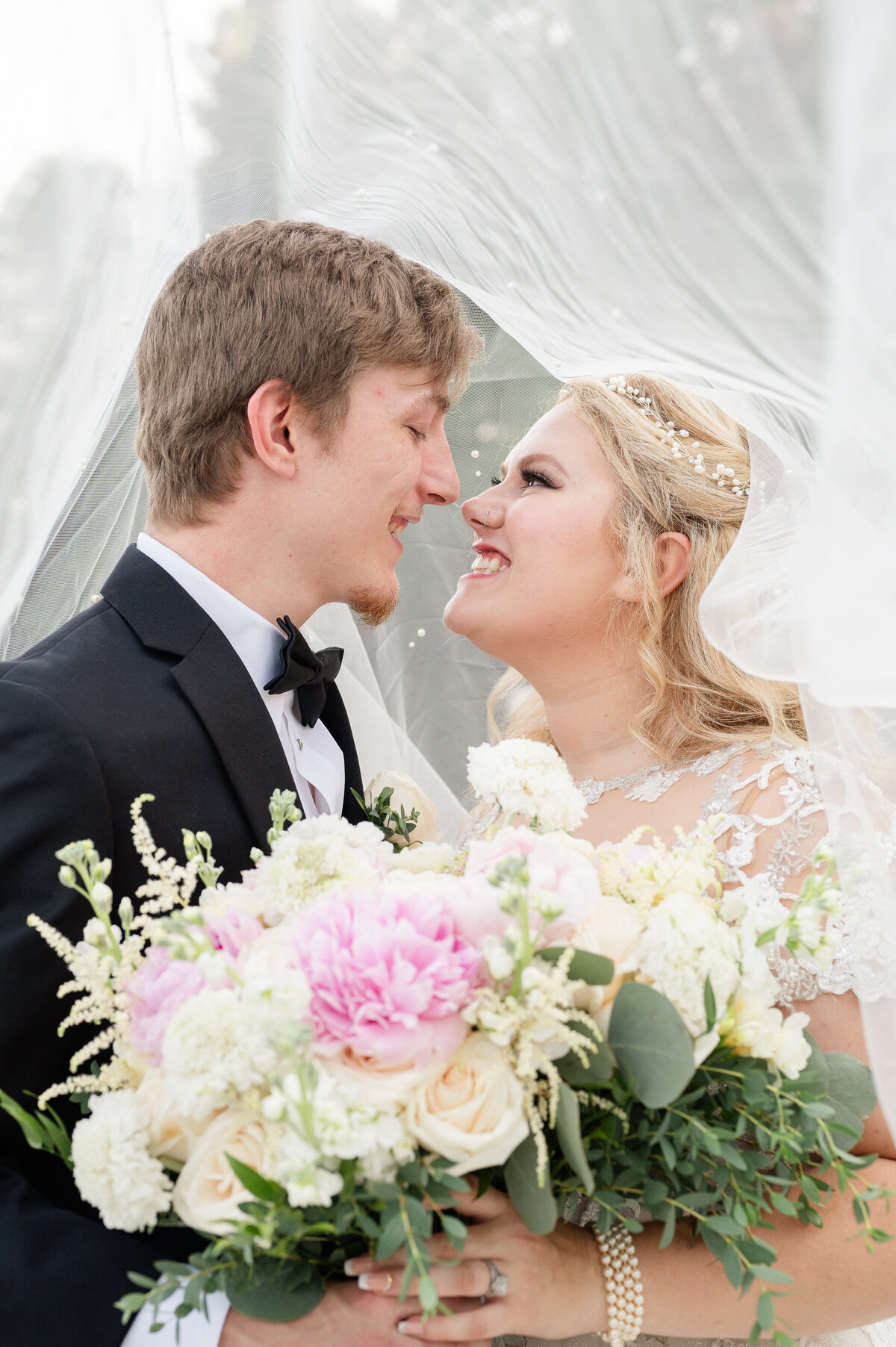 First Look and B&G Portraits_092