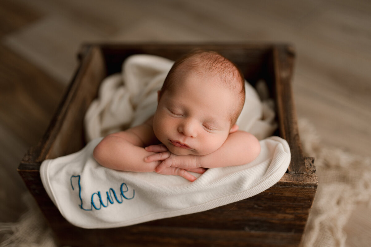 Newborn session in studio Ohio