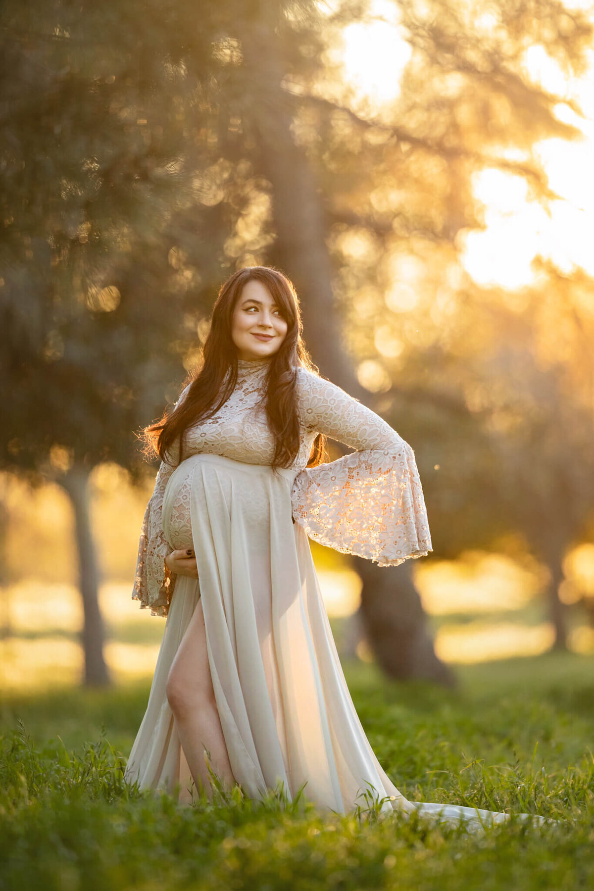 mom to be at sunset maternity photoshoot with los angeles photographer