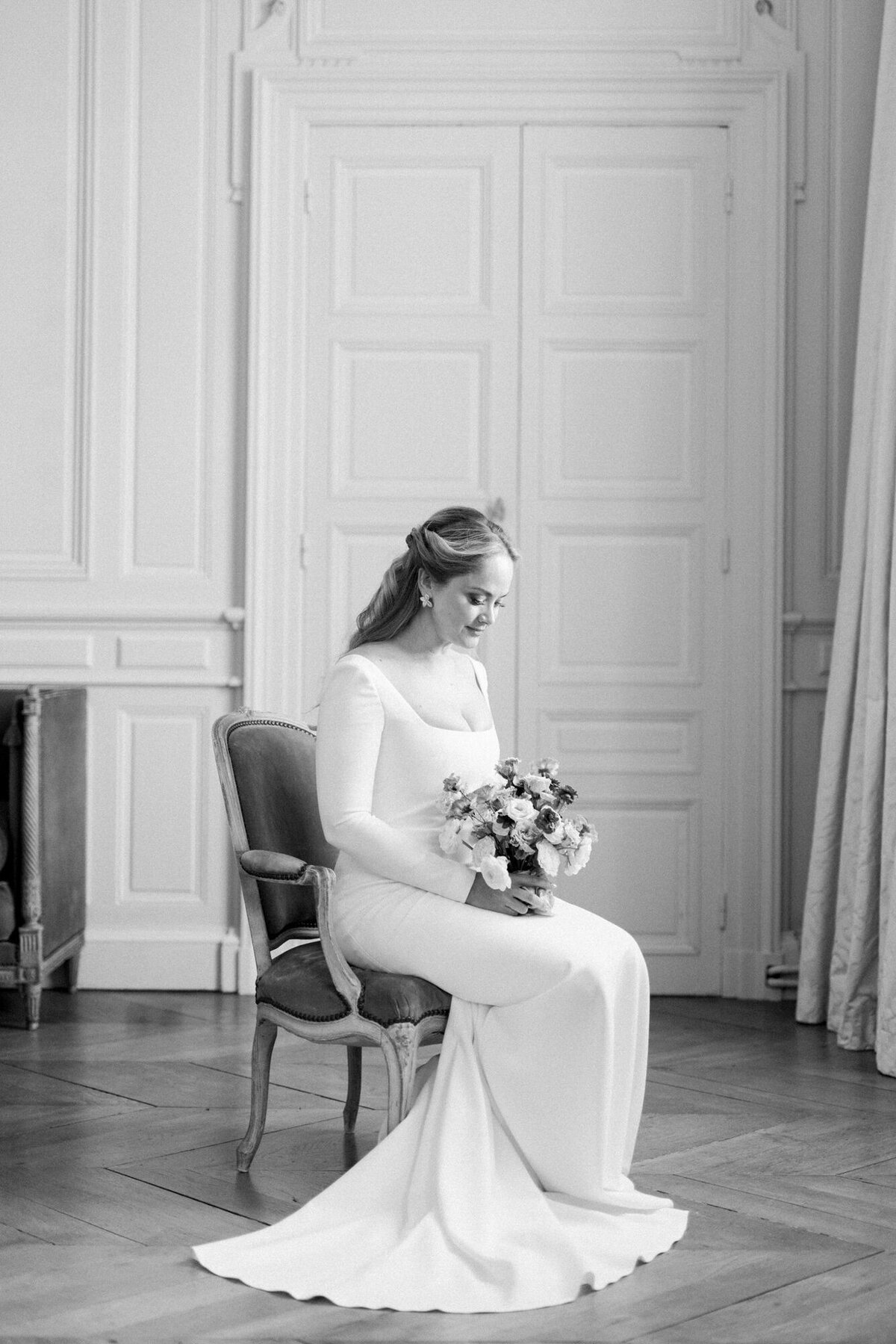 Maïlys Fortune Photography Husband Wife Wedding Weddings Photography France Switzerland Italy Timeless Dreamy Imagery Bilingual French English Destination Weddings Destination Wedding Provence French Riviera Paris Lake Como Tuscany44