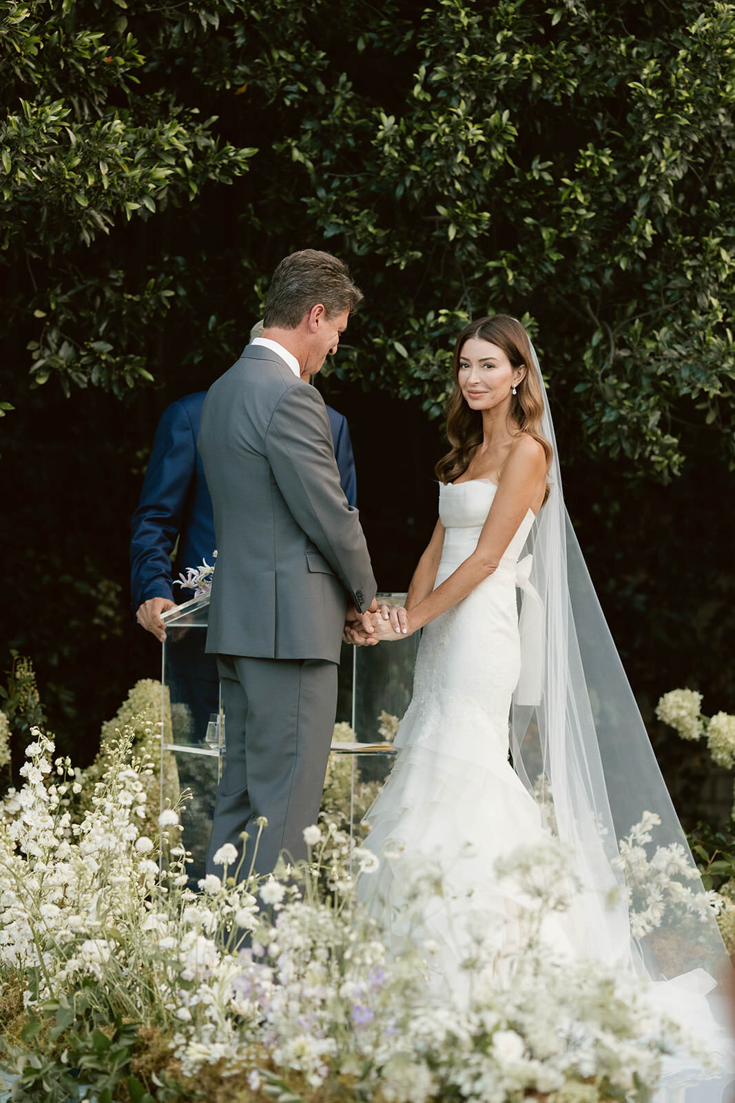 Backyard-Wedding-LosAngeles-ModernFamily-6955