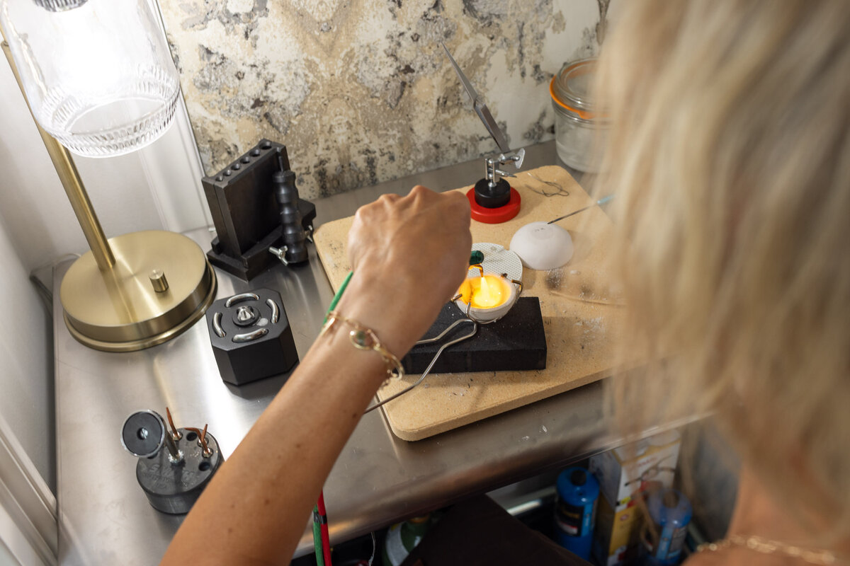 ct-brand-photography-goldsmiths-smelting