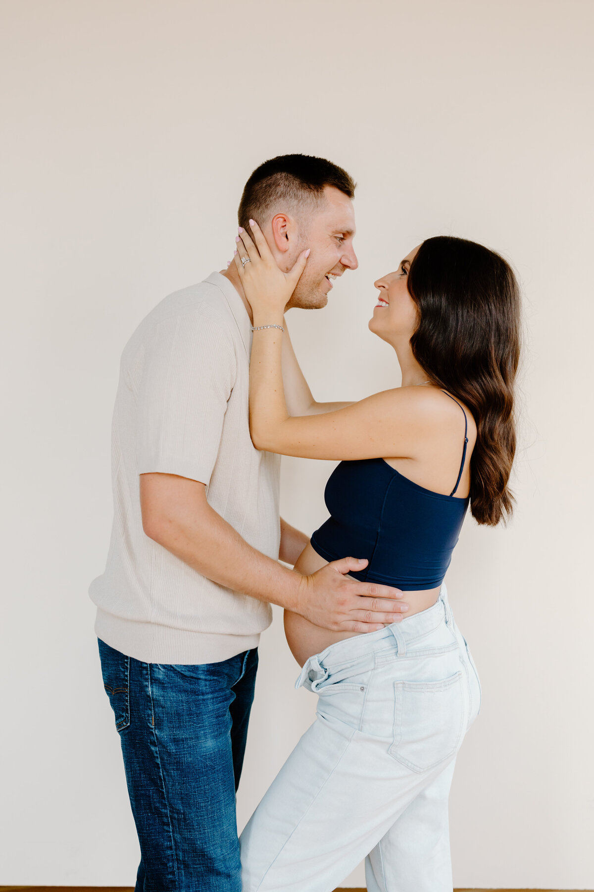 christina_ney_photography_wedding_engagement_lifestyle_photographer_dubuque_iowa_wedding_planning_assistance_adventurous_bold_laidback Family Photography16