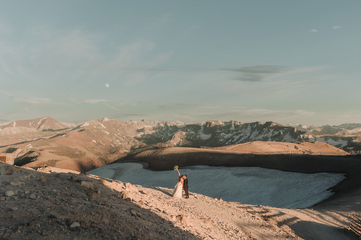 Desert elopement photographer_Dianna_Megan Maundrell Photography Inc (1 of 13)