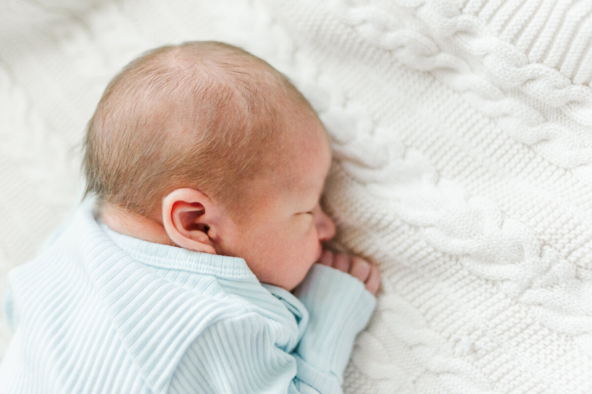 Urano-Newborn-Kate-White-Photography24