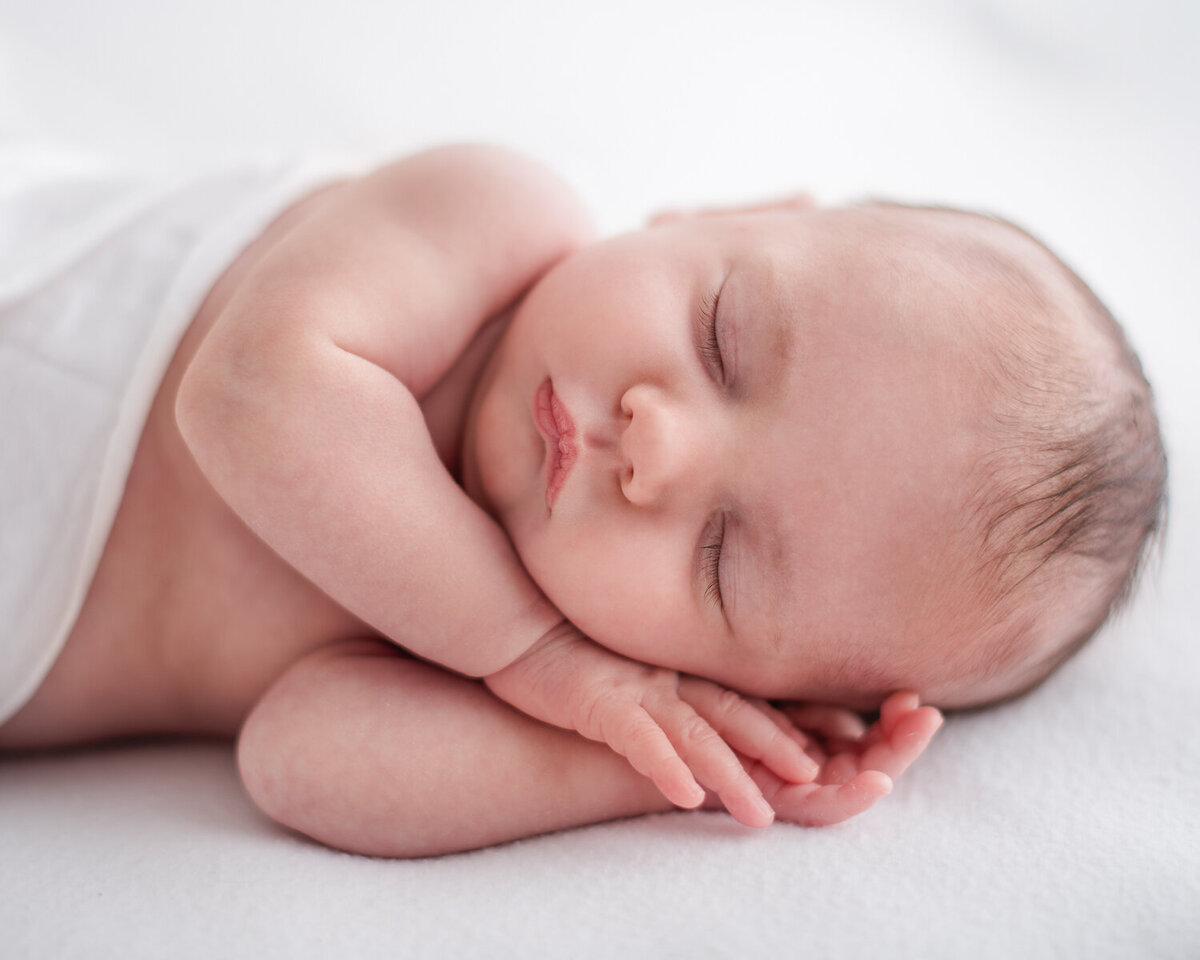 Newborn-Studio-Erin-Belles-Photography-2025-2