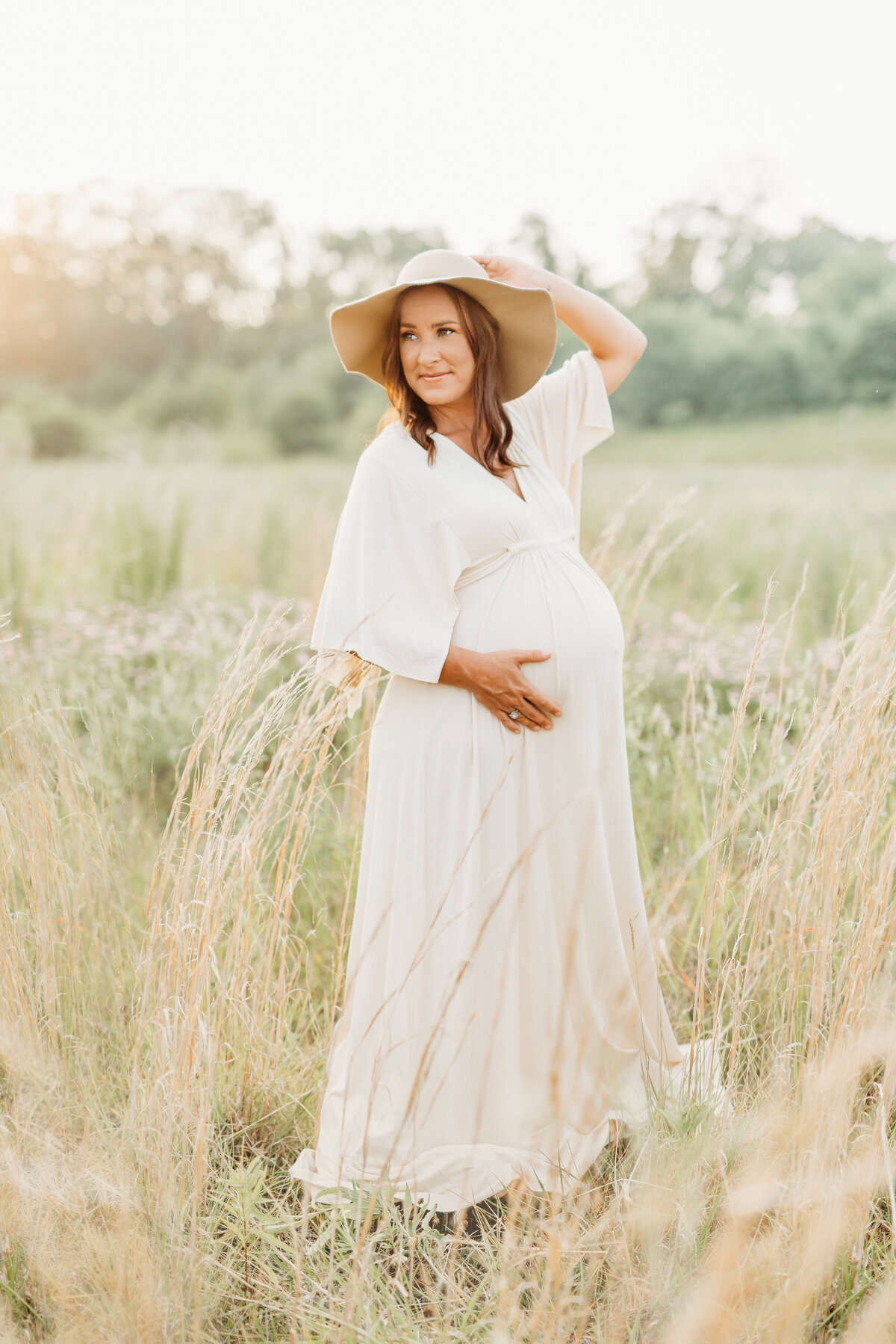 Belleville IL Maternity Session Outdoor Sunset