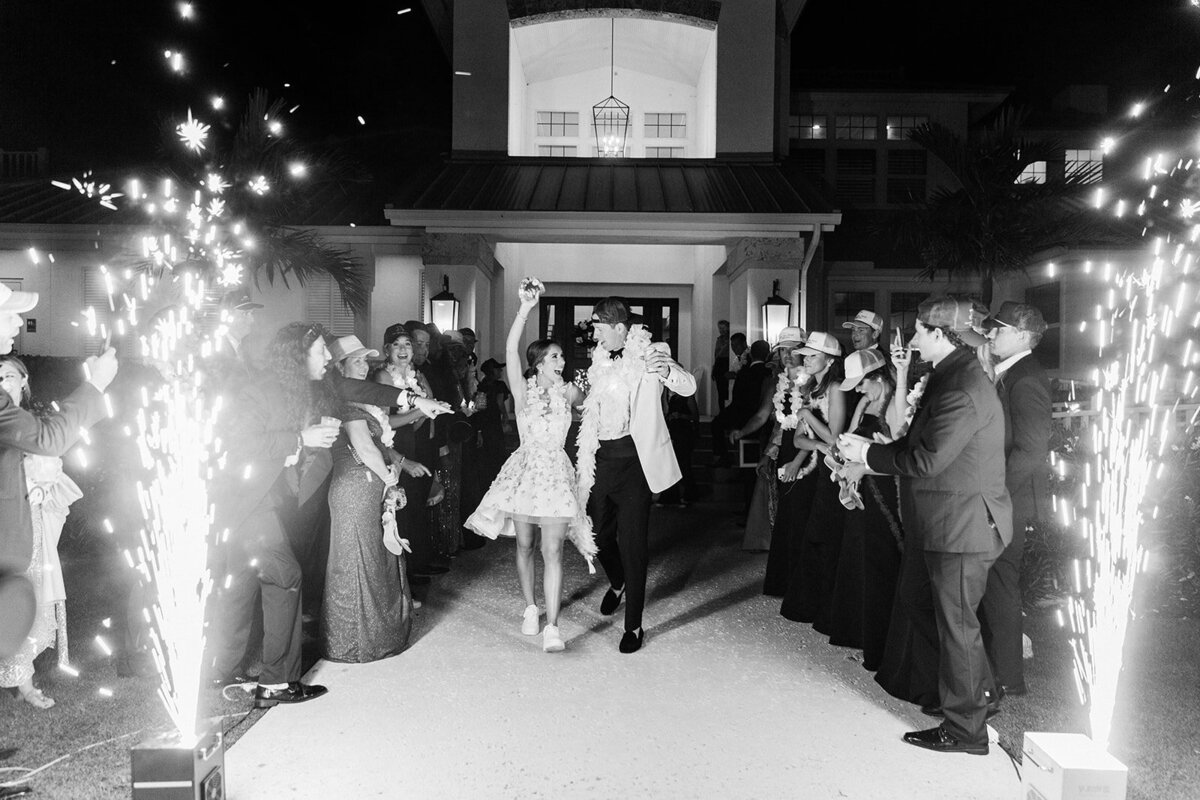 CORNELIA ZAISS PHOTOGRAPHY ANNIE + HARTWELL WEDDING SNEAKS  141_websize