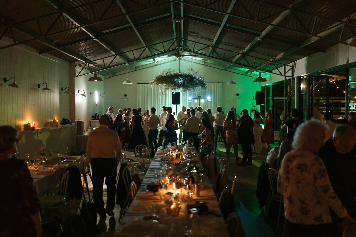 peta-lachlan-fredericks-wedding-1224