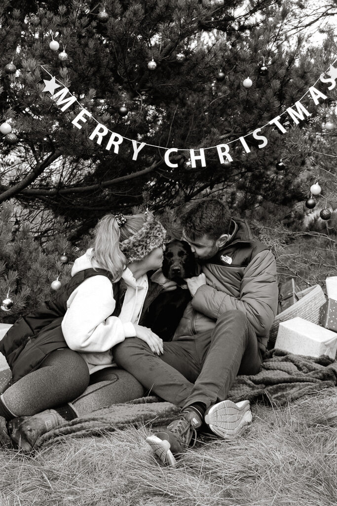 Christmas Mini photoshoot - Goyt Valley, High Peak - Nostalgia photography (4)