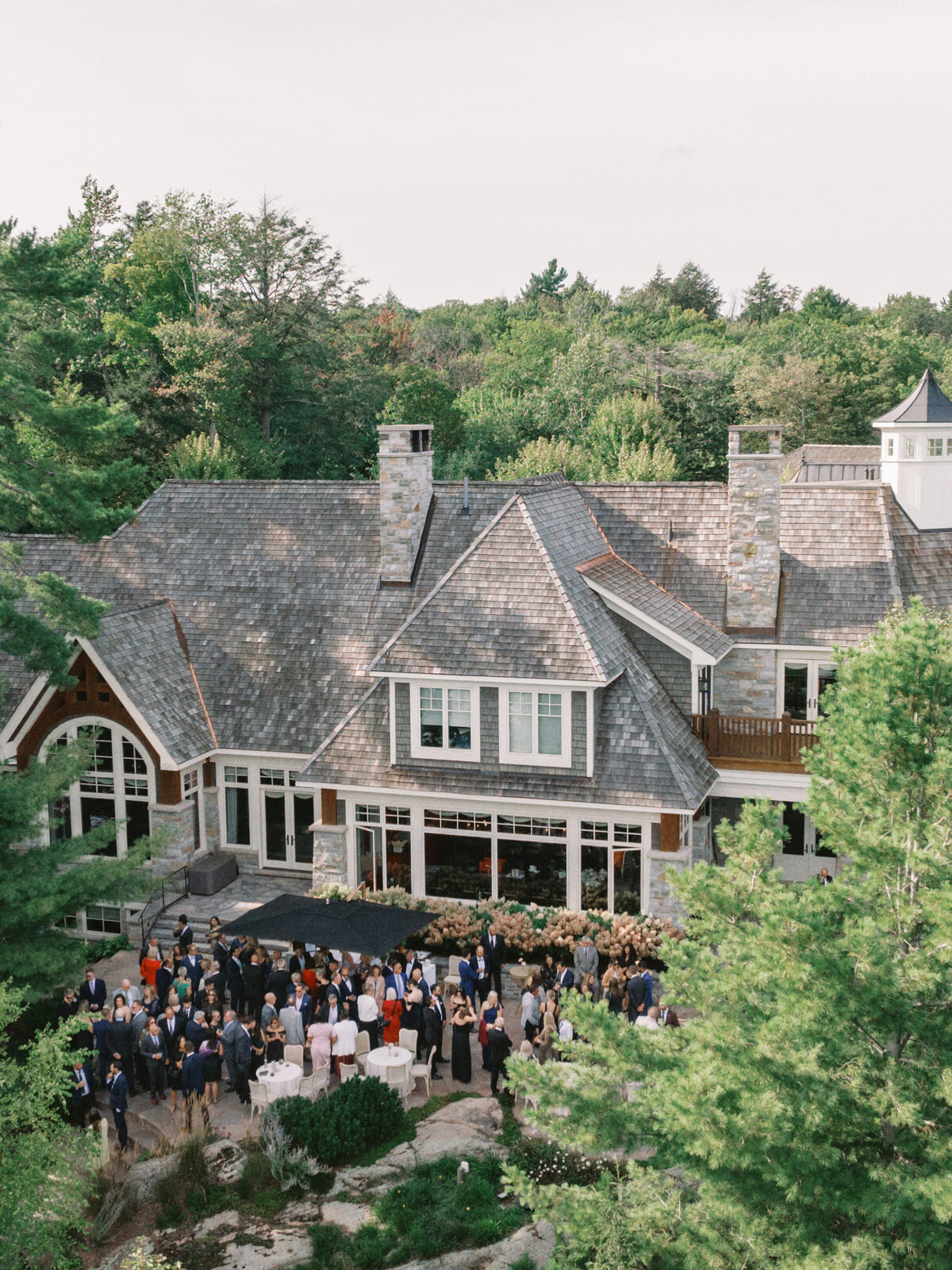 AshleyPigottEvents-Wedding-Emily&Conrad-Muskoka-LakeJoseph-042