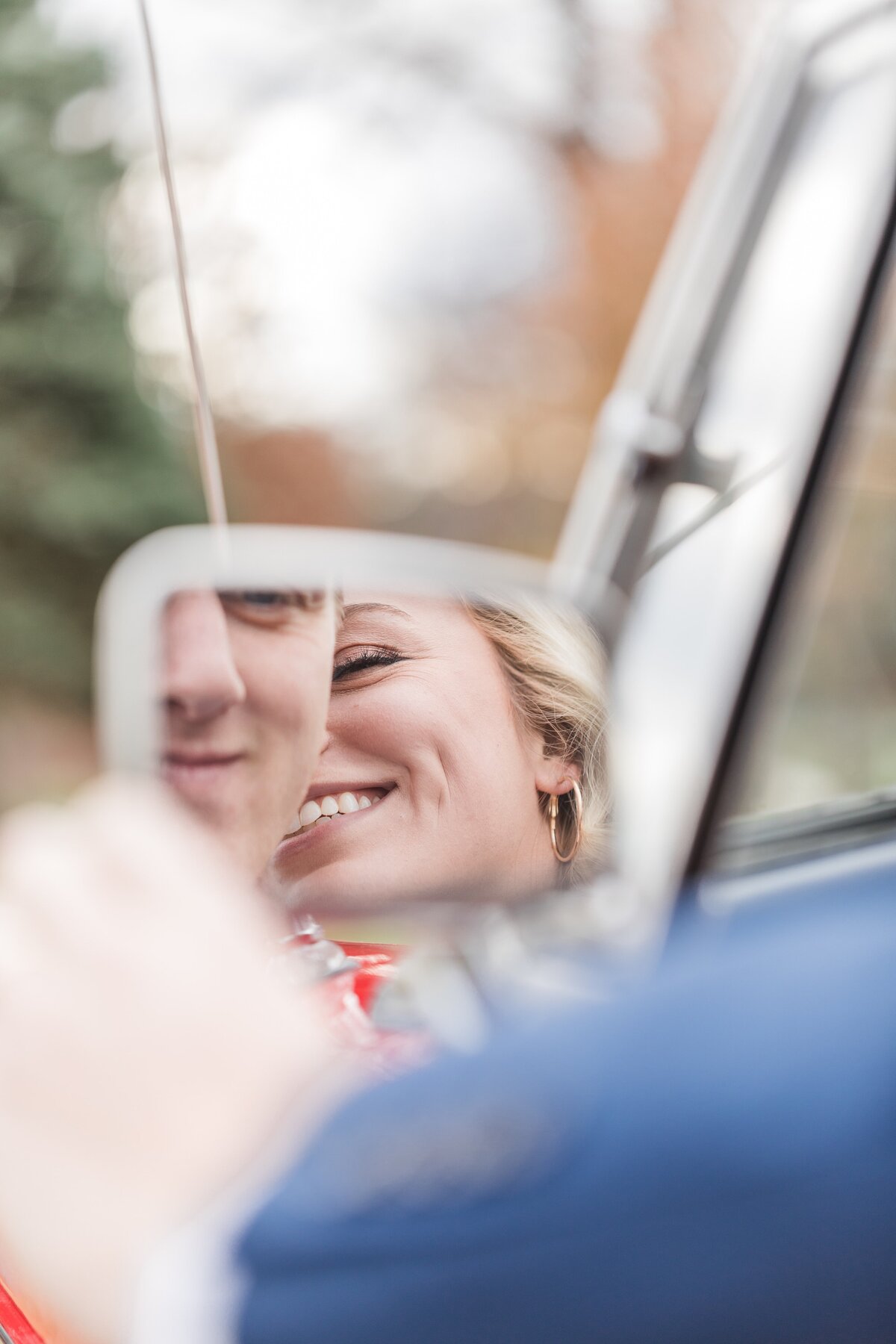 Vintage-Car-Engagement-Photos-DC-Maryland-Silver-Orchard-Creative_0024