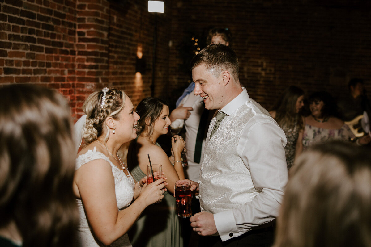 0722Sophie & Ross - Hazel Gap Barn - Dan Tomkins Photography-1