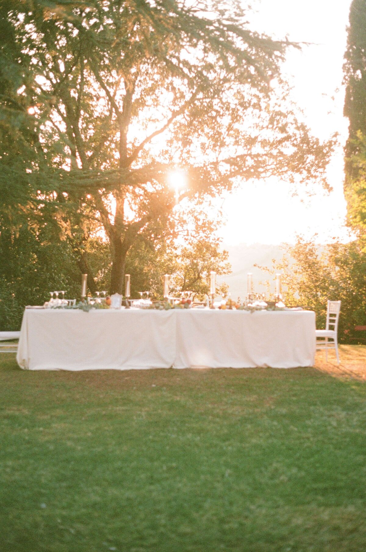 A wedding photo of the bride and grooms dinner table at Laticastelli in Tuscany Italy