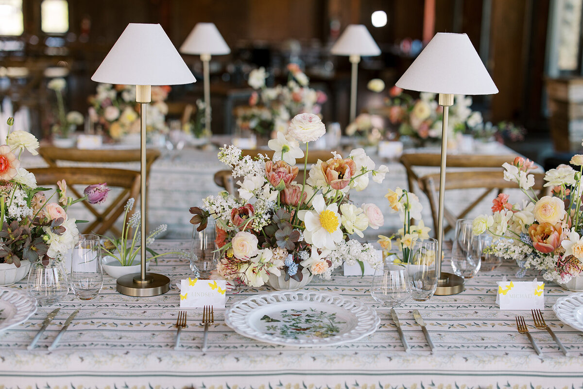 Cedar Lakes Estate Tablescape-95