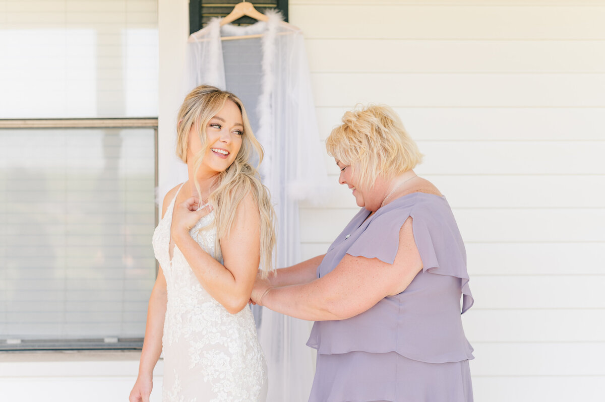 RedBarnFarmsWedding-19
