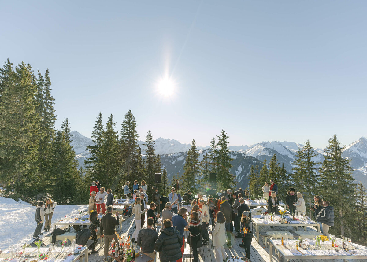 chloe-winstanley-events-albion-parties-switzerland-gstaad-wasserngrat-restaurant