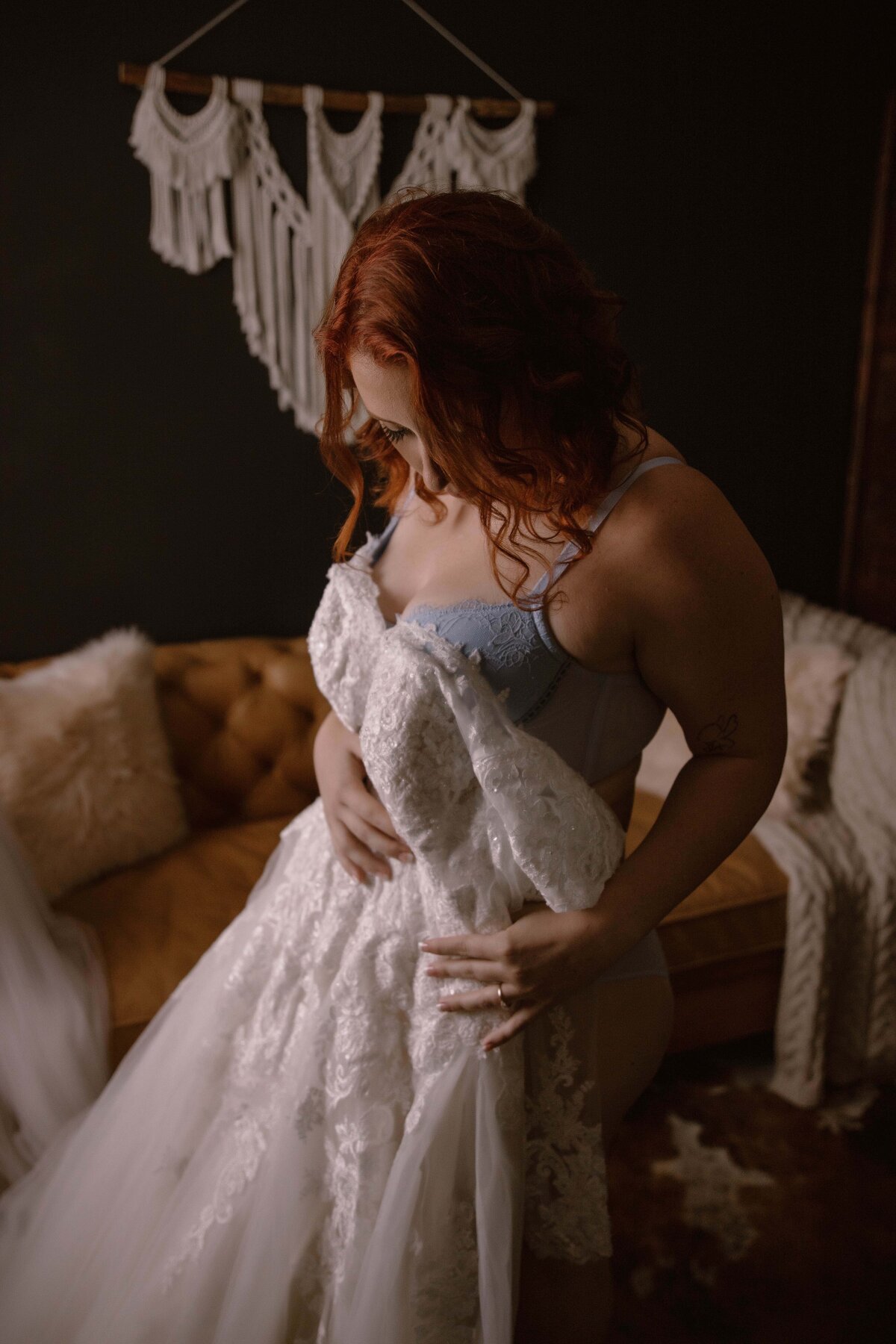 bridal boudoir photos