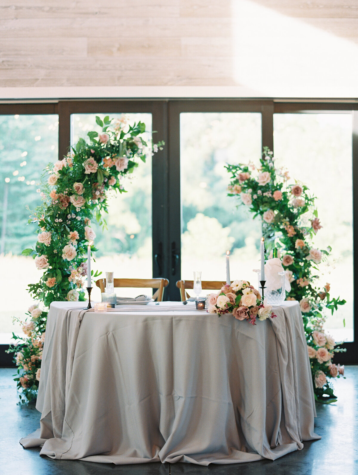 Meraki Design Wedding and Event Floral Studio Florist Wedding Flowers Full Service St. Louis Destination Luxury Floral Design Florists Designers Personal Unique IMG_9269