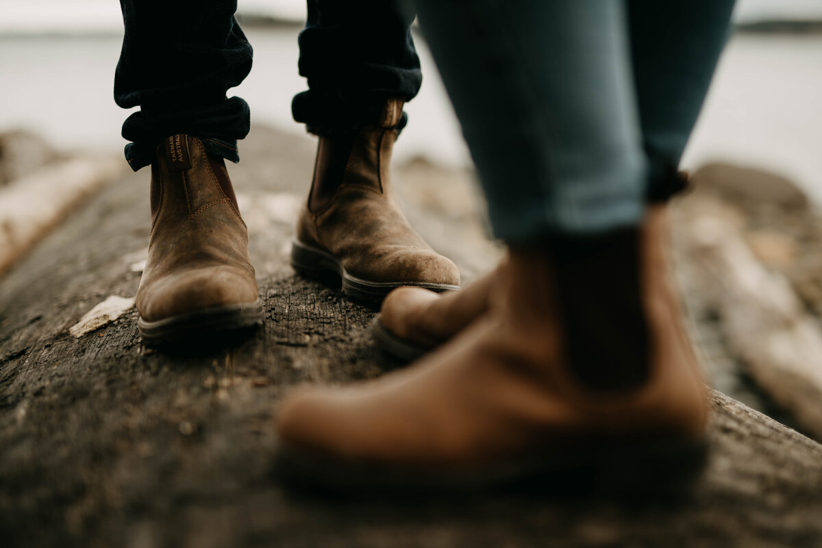 Revel Ash Studio - Couples Session - British Columbia - OceanBeach-4