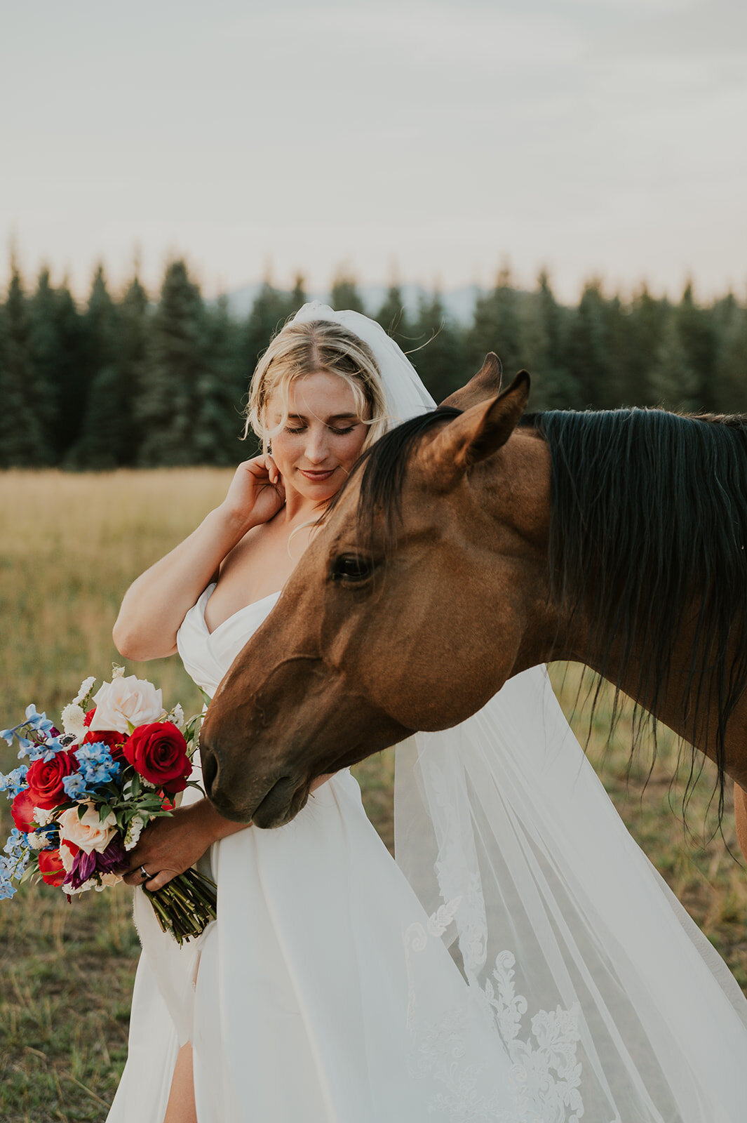 presley-gray-luxury-western-montana-wedding-8335