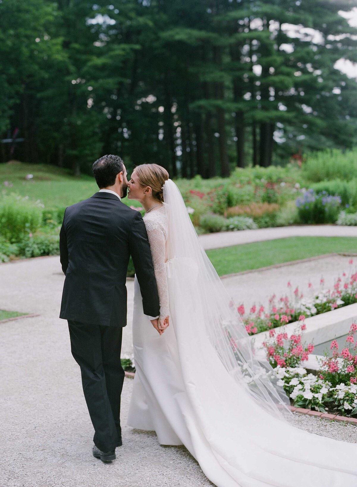Molly-Carr-Photography-Lenox-Massachussets-Berkshires-Wedding-The-Mount-162