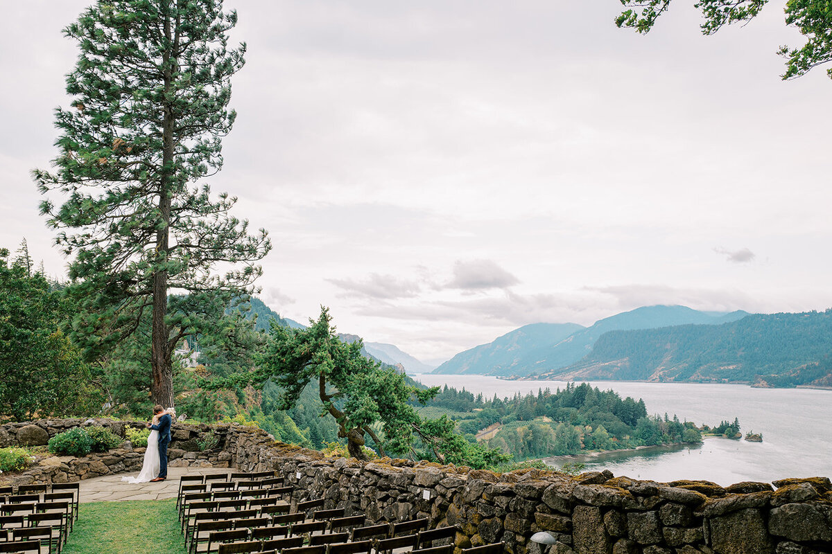 Hood River Wedding Venues