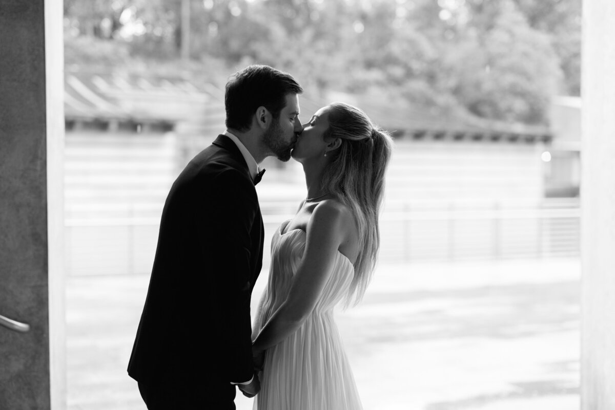 AllisonandAlexWedding_WeddingPreviews-27