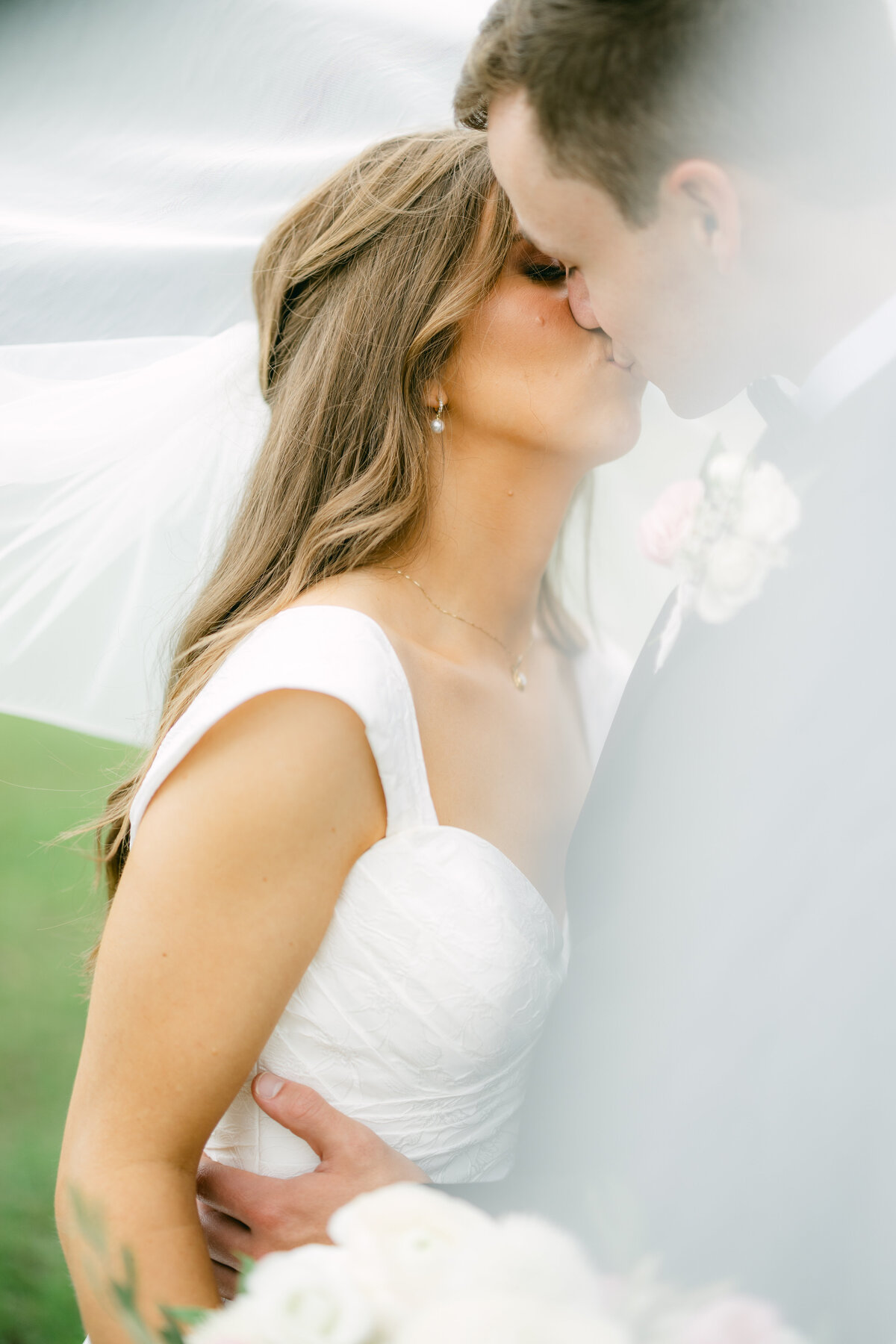 Katherine Horton Photography Olivia & Drew Wedding Day Katherine's Favorites_0096