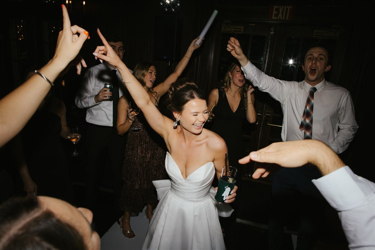 kohl-manison-wedding-reception-hanna-walkowaik-photography-0611