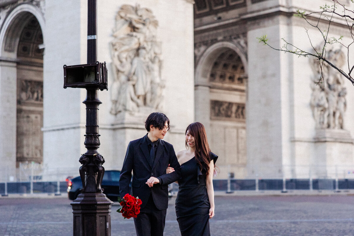 Paris_photowedding_Arc-de-Triomphe_35