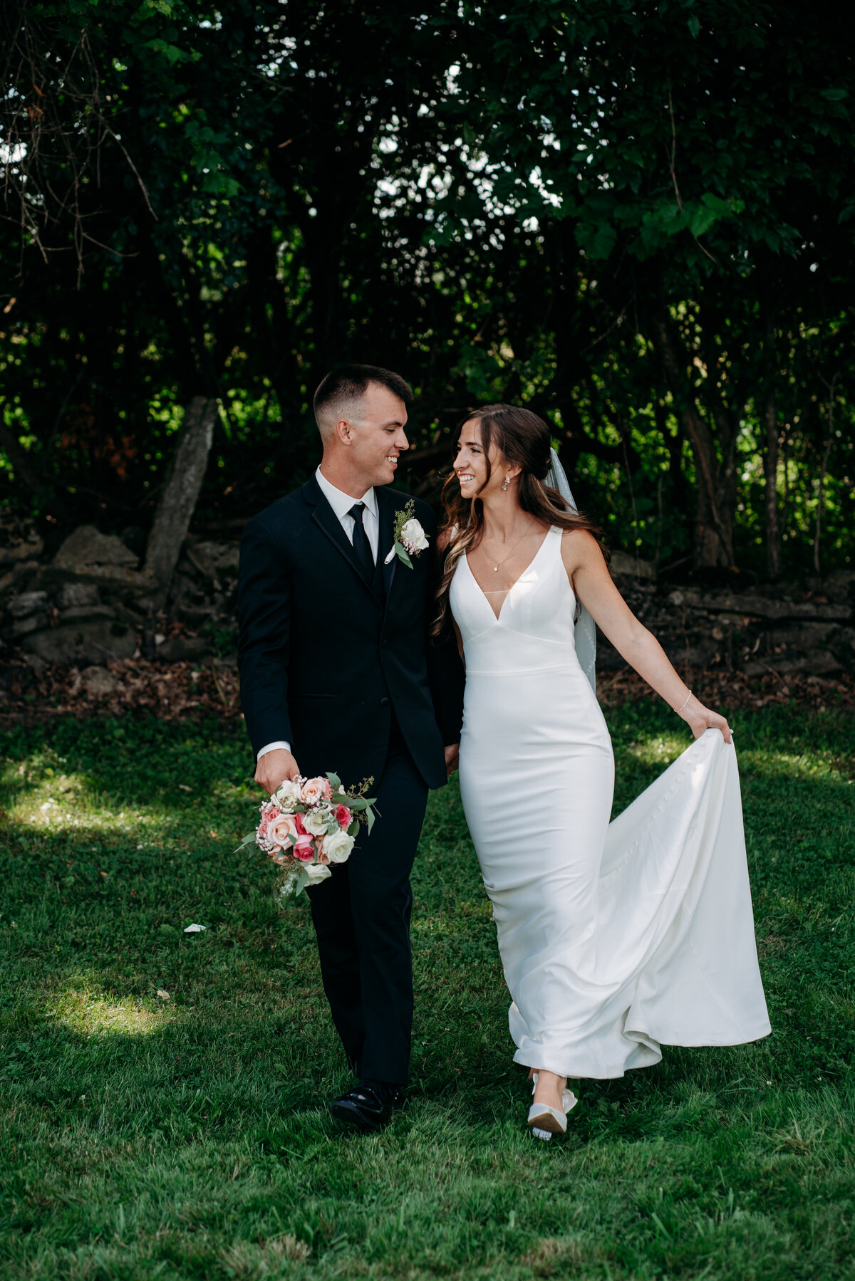 Jennalynn-Michael-Hayloft-at_Moonshine-Farm-Santana-Block-Photography-63