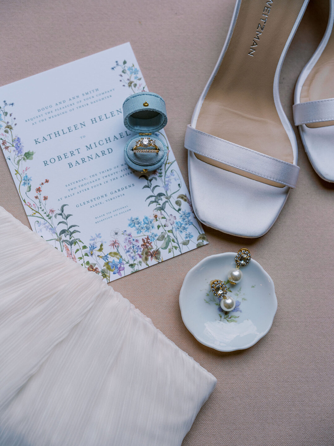 KathleenRob5-3-25GlenstoneGardenVA-VickiGraftonPhotography-14