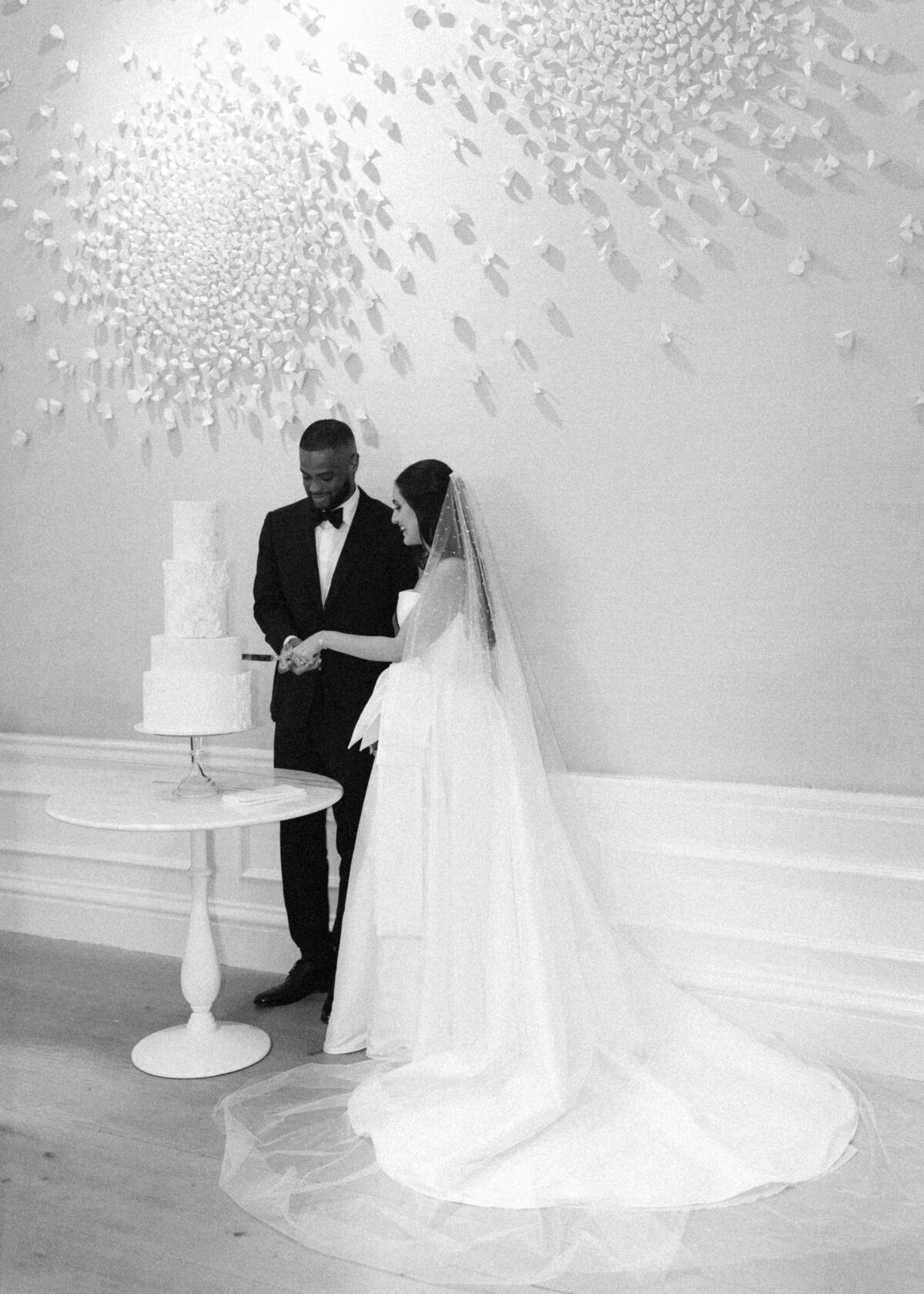 Noor-Tumi-Wedding-Spring-Somerset-House-Chloe-Winstanley-Photography-567