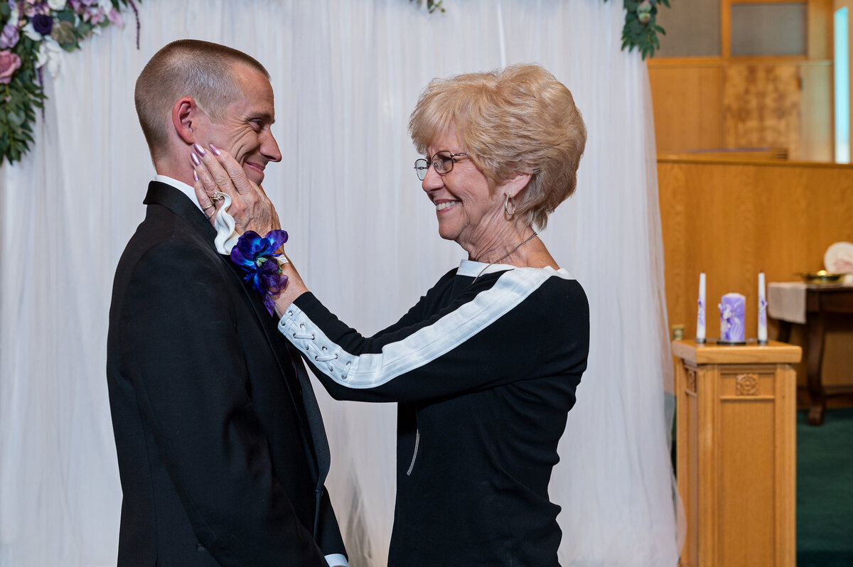 Detroit-Wedding-Photographer-The-Landing-127