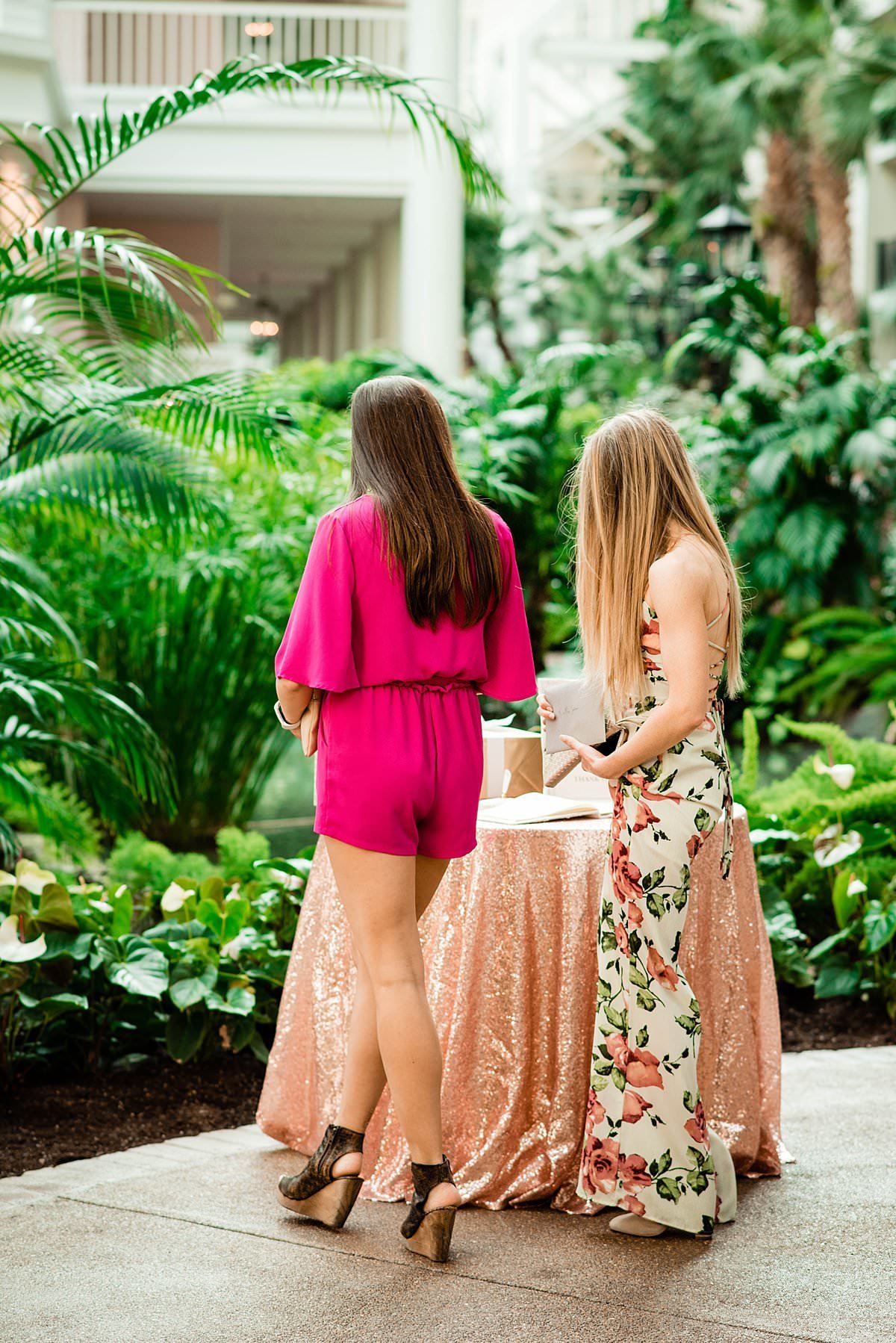 Guests signing the guest book in the lobby of Gaylord Opryland wedding