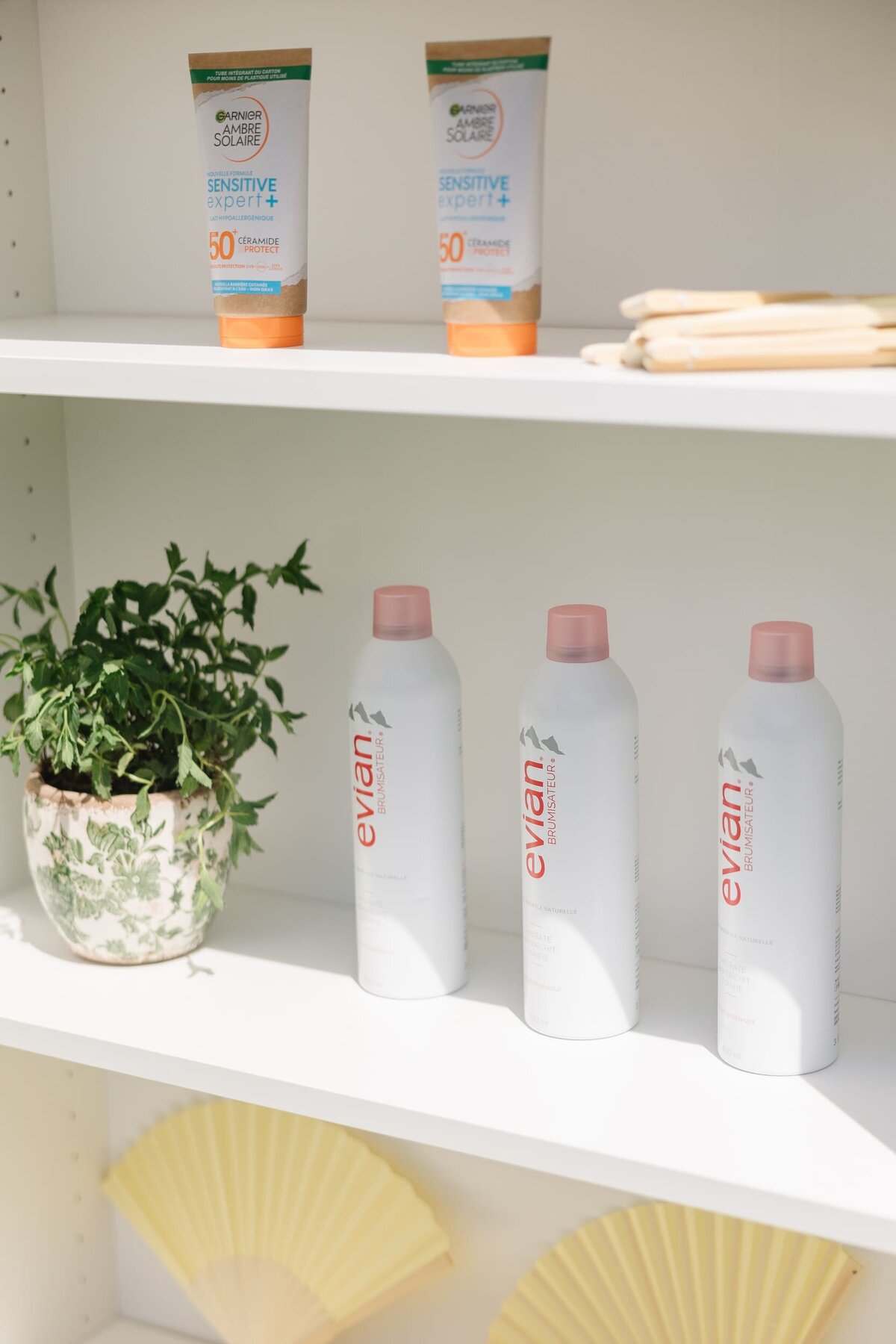 Wedding-brunch-ideas-care-station