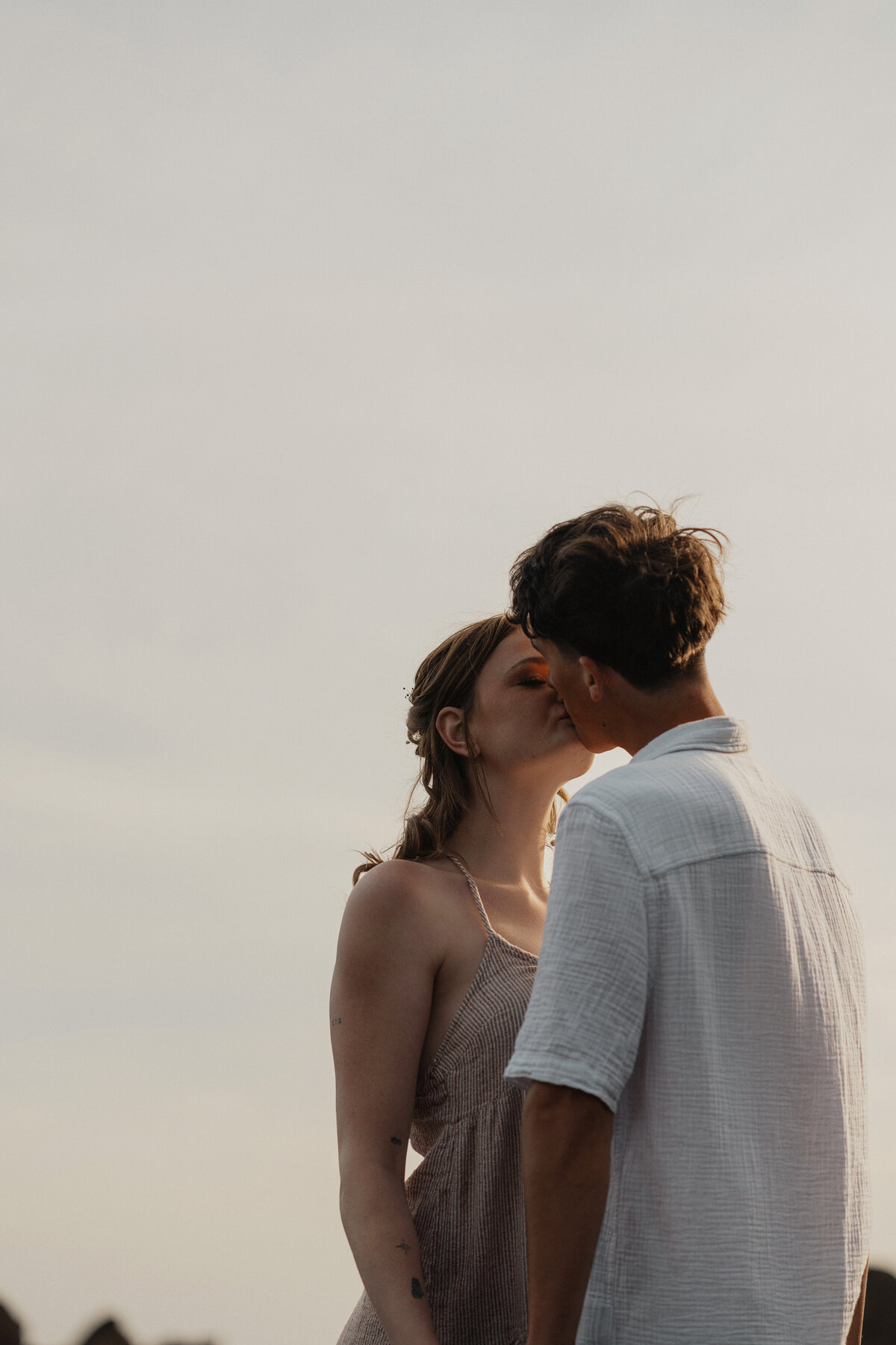 Couples session near Black Rock Resort in Ucluelet by Latitude 49 Photography