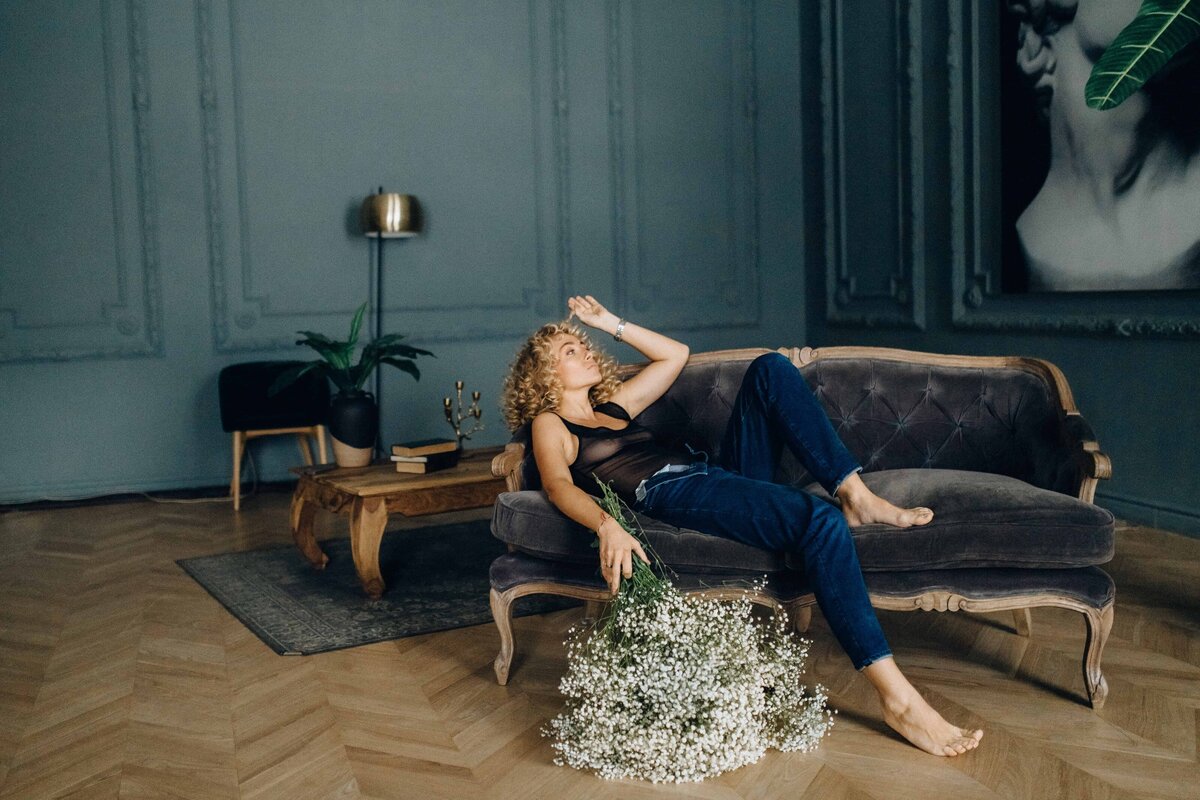 posing-on-couch