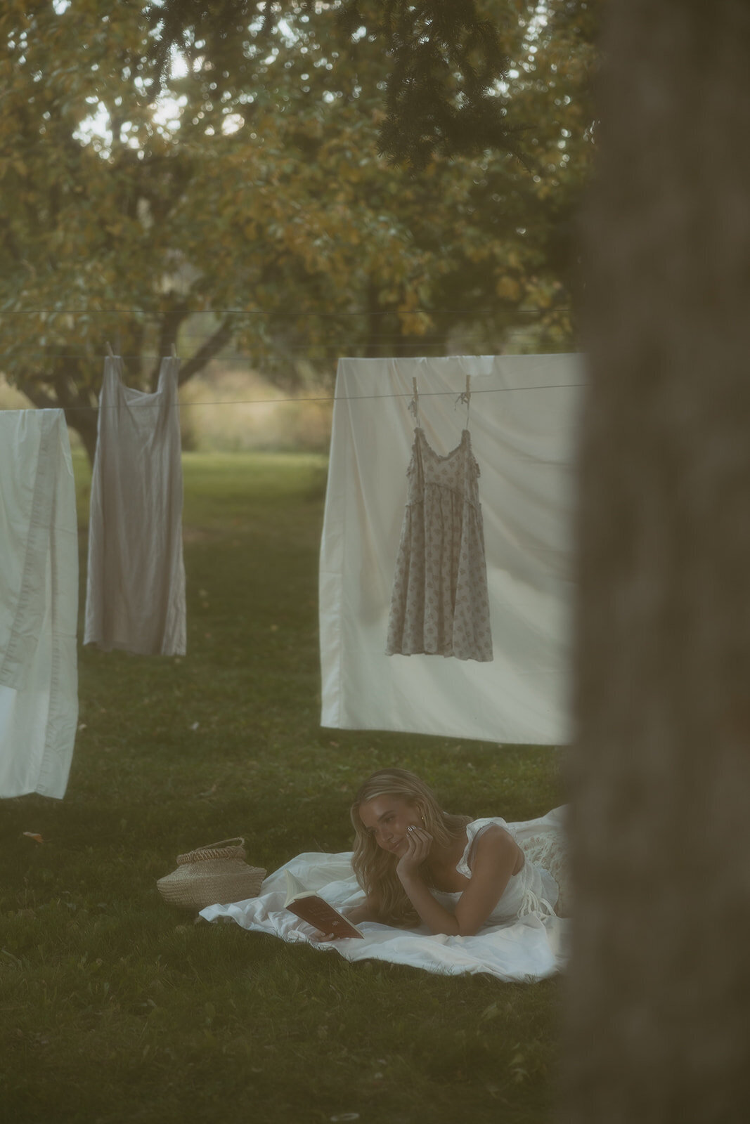 tanya-davids-photo-film-documentary-idaho-utah-oregon-washington-colorado-wedding-elopement-portrait-photographer-intention-session-apple-orchard-11