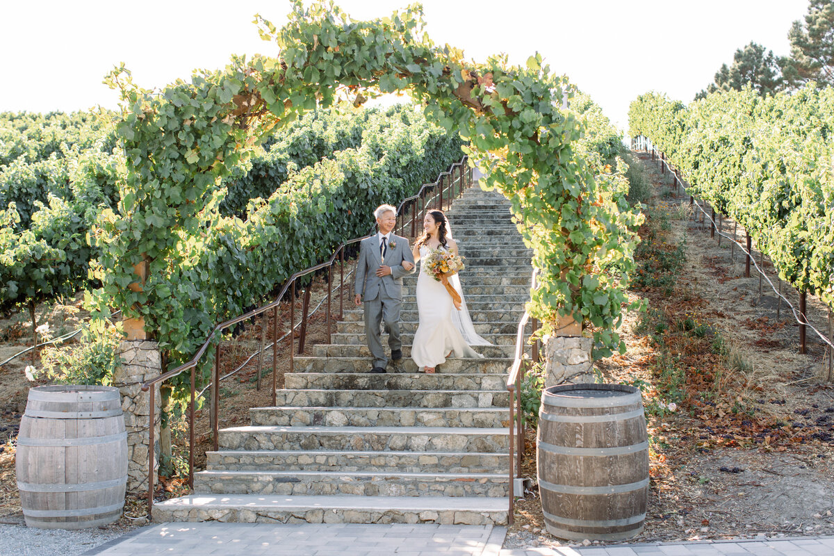 Nella_Terra_Cellars_Winery_Wedding-052