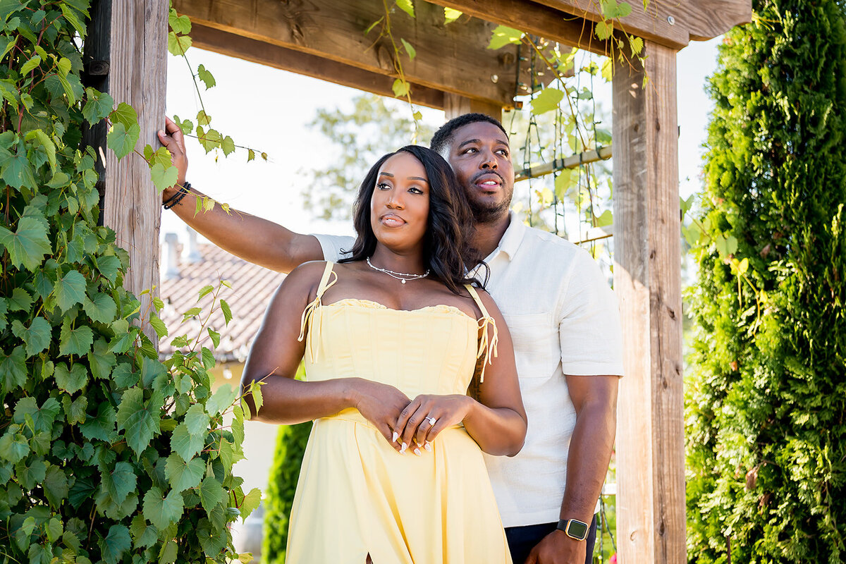 Montaluce-winery-closeup-engagement-session-photo