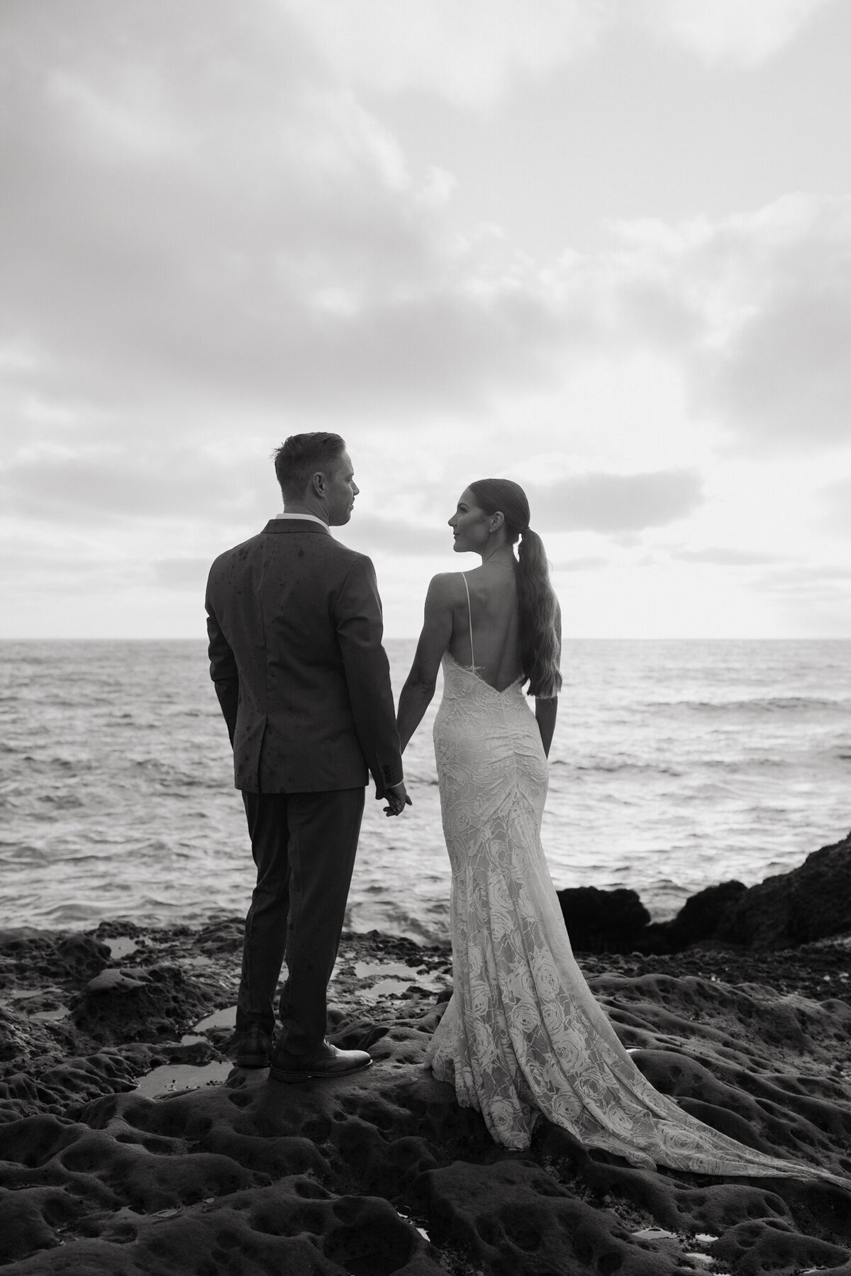 Sarah Folkers Photo San Diego Sunset Cliffs Wedding Elopement-30