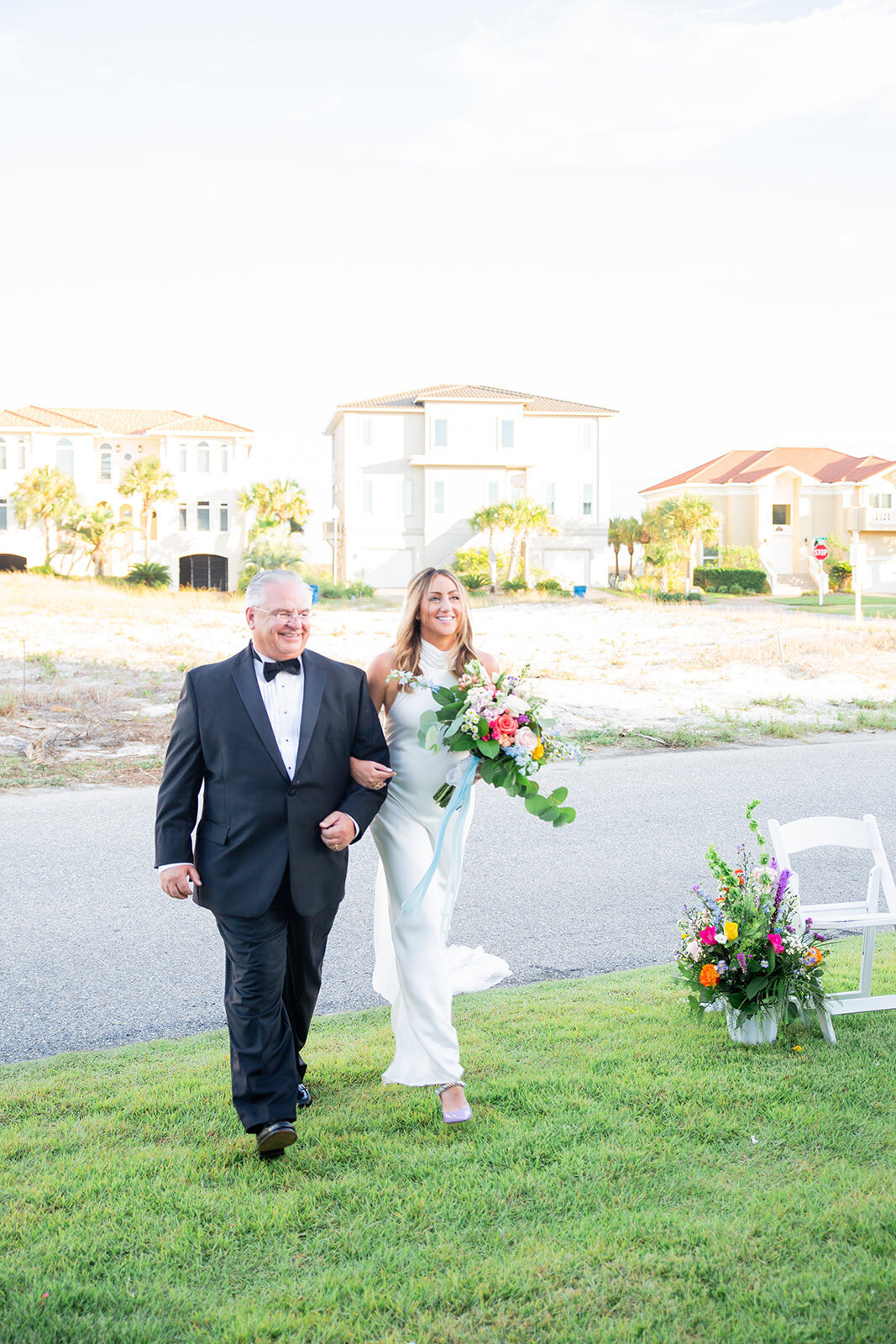 Destination-Wedding-Beach-Kiser-Images28