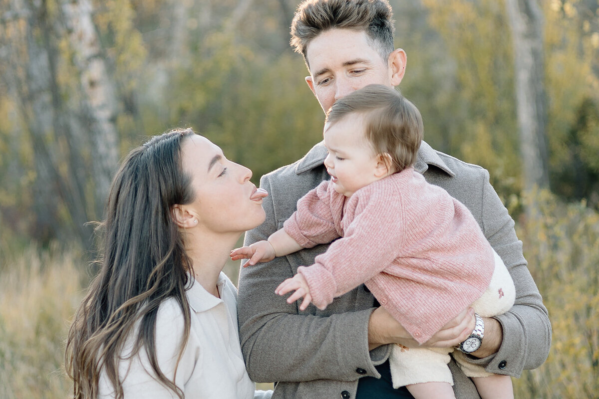 Calgary Family Photographer Laura Karl Photo 13