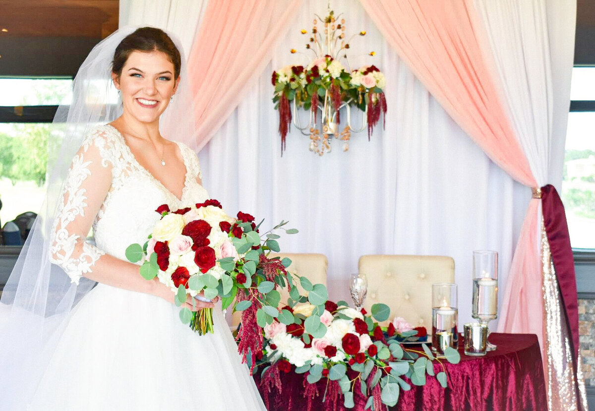 Austin-wedding-florist-glitter-poppy-burgundy- (11)