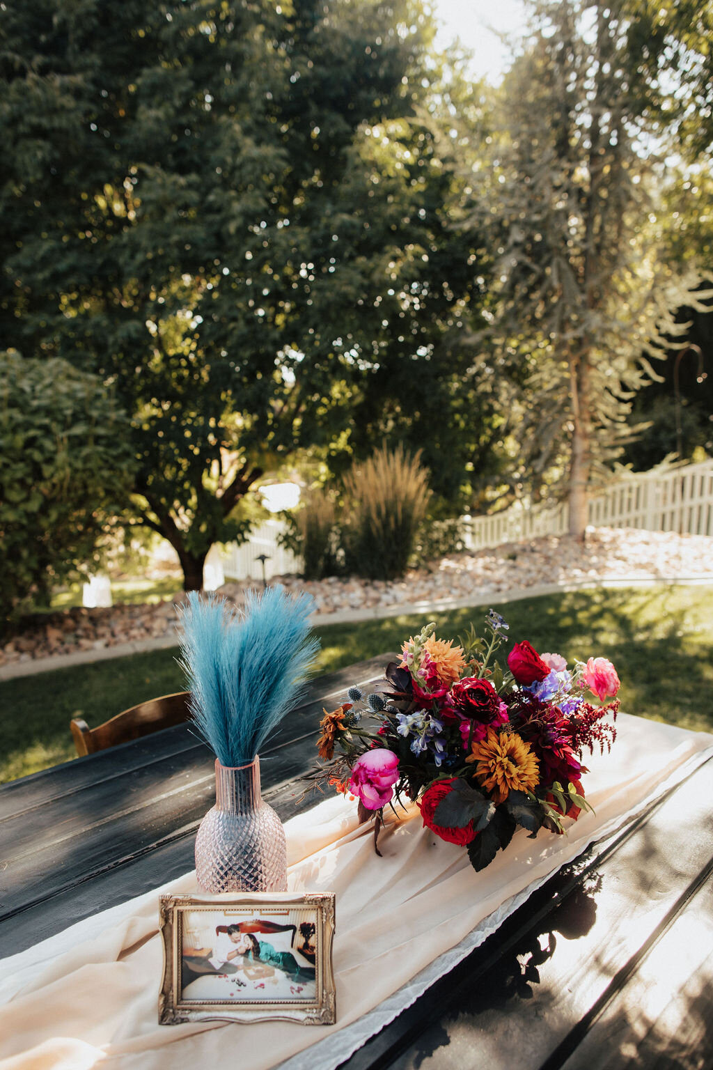 violet-arden-floral-moody-centerpiece-boho