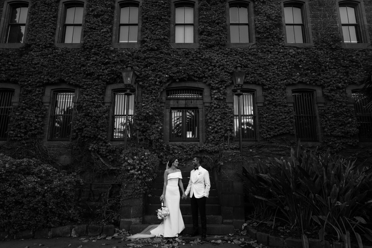 Courtney Laura Photography_ The Carousel Albert Park_ Melbourne City Wedding Photographer_ Viji and Lana-578