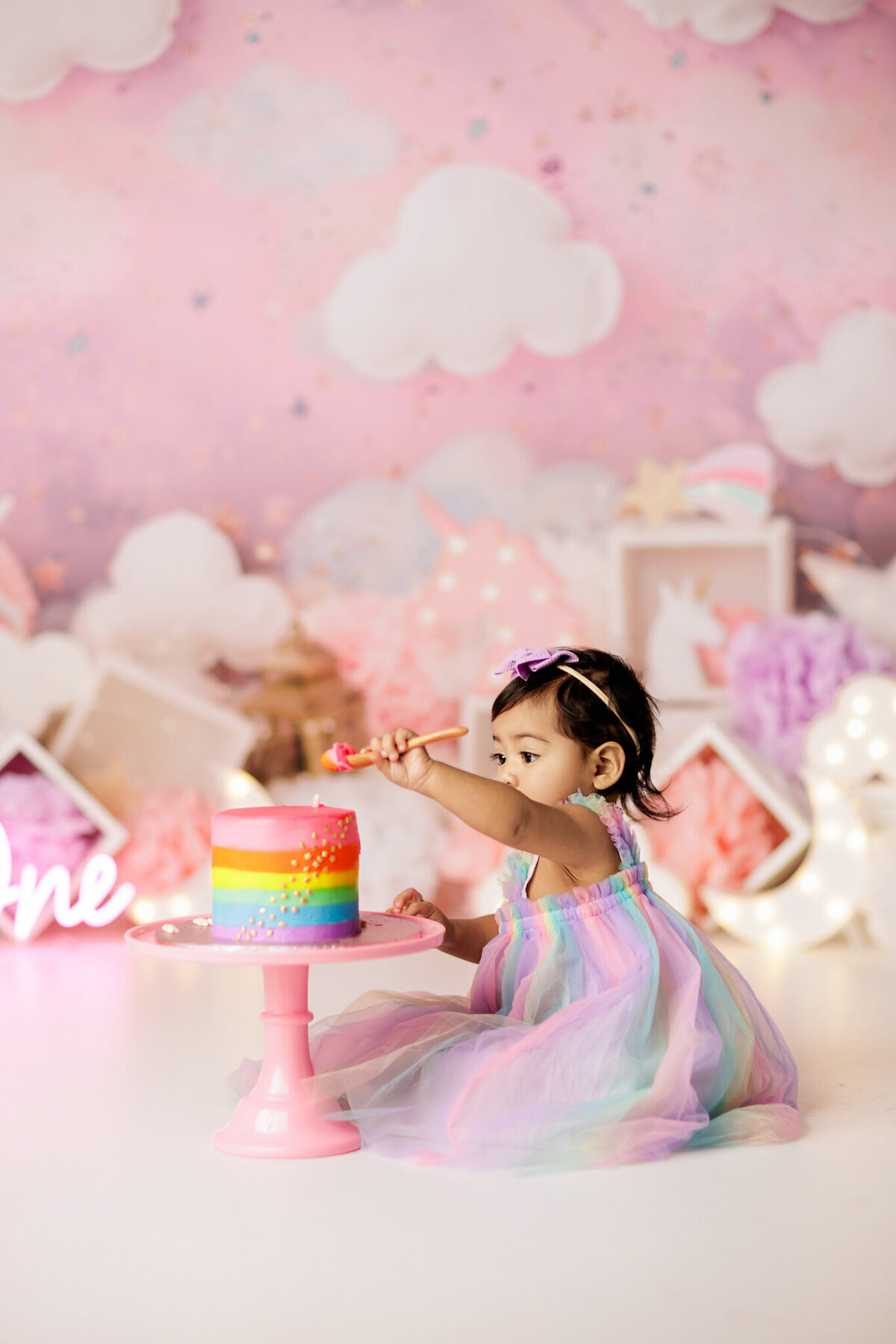 best cake smash photographer near me, NW Arkansas cake smash photography, baby photographer near me, NW Arkansas milestone sessions